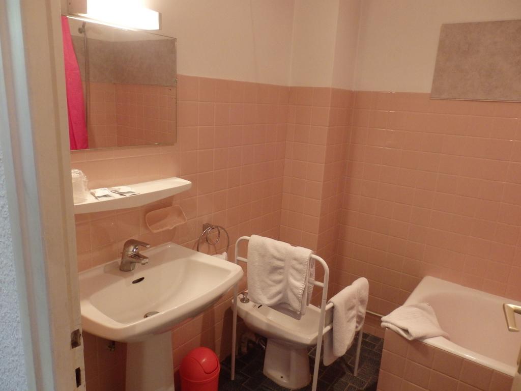 Servhotel Morestel Cameră foto